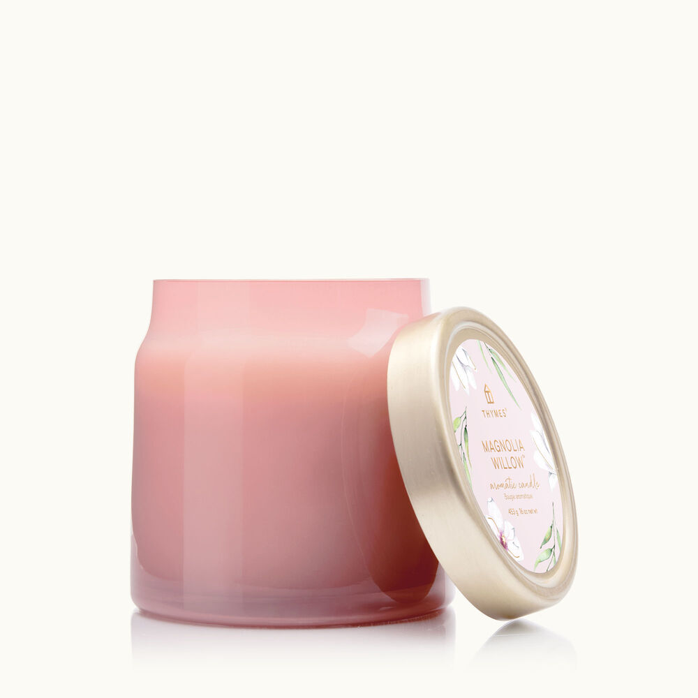 Magnolia Willow Statement Poured Candle is a woody floral fragrance image number 0